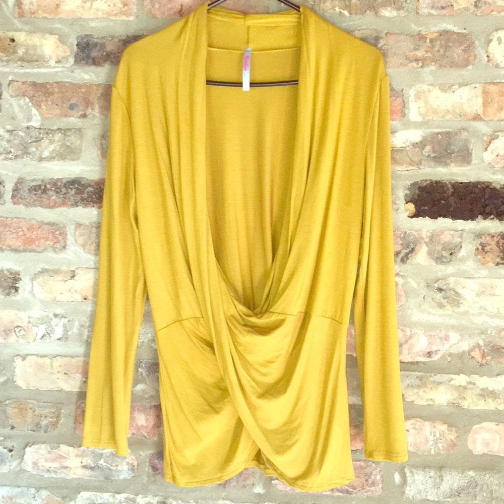 Azules nursing longsleeve top